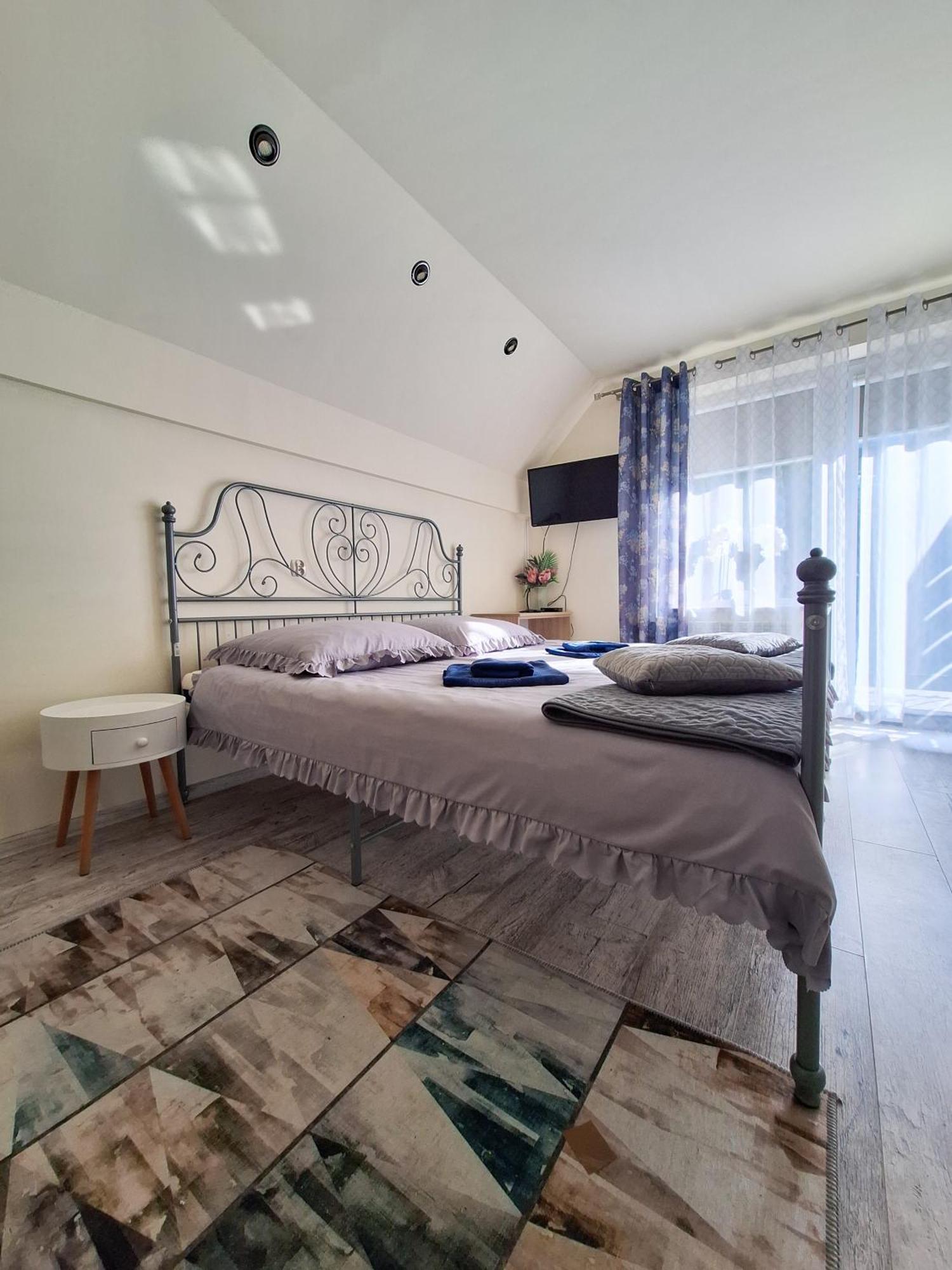 Noclegi Fregata - Pokoje Goscinne W Solinie 661-459-339 Solina  Buitenkant foto